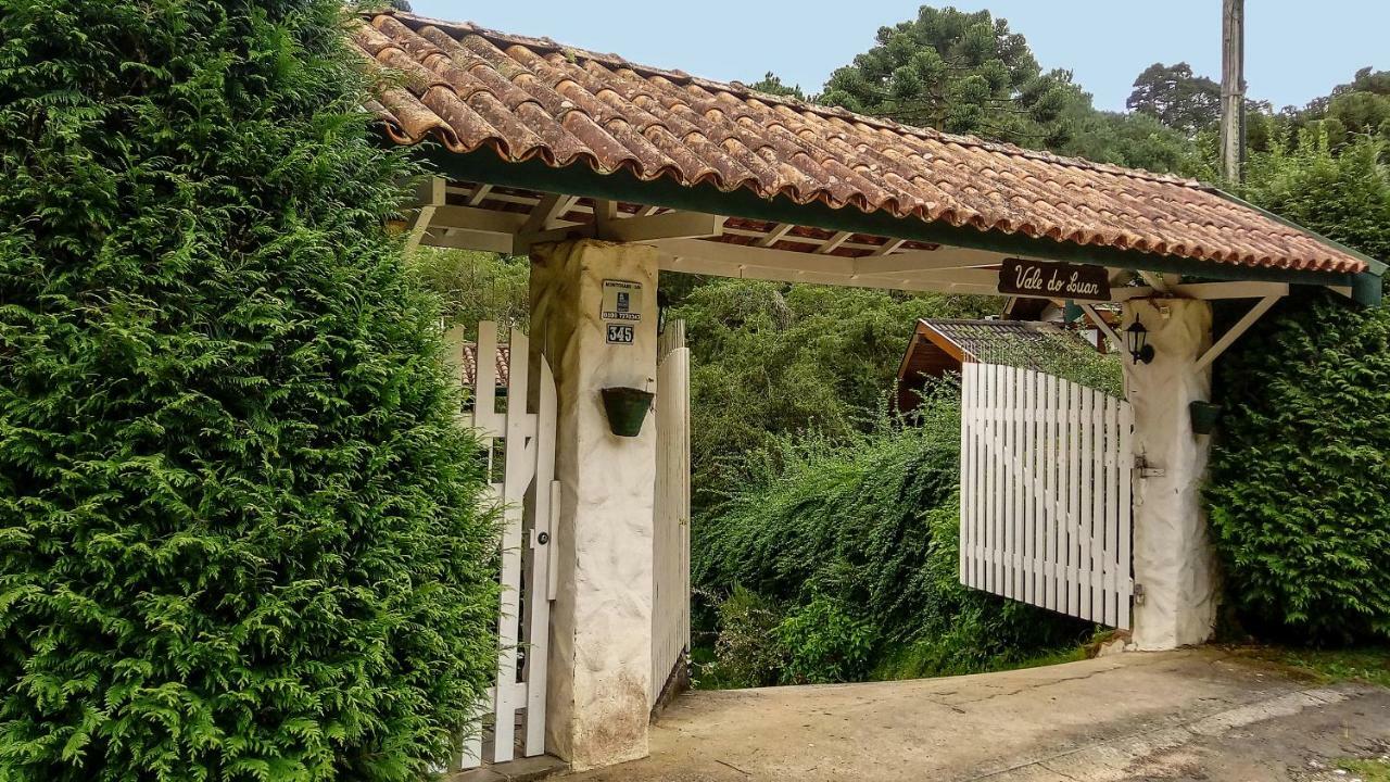 Suite "Vale Do Luar" - Capivari Campos do Jordão Esterno foto